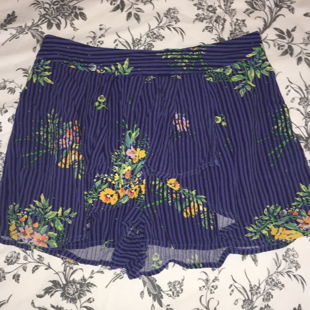 Free people Skort with flower patterns